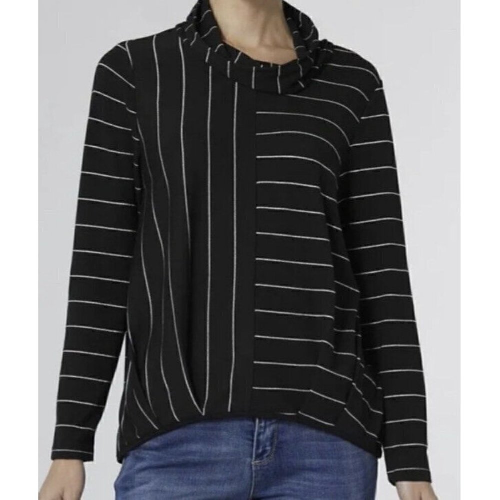 Coco + Carman Size Small Black Cowl Black White Strike Blouse Top New‎ With Tags